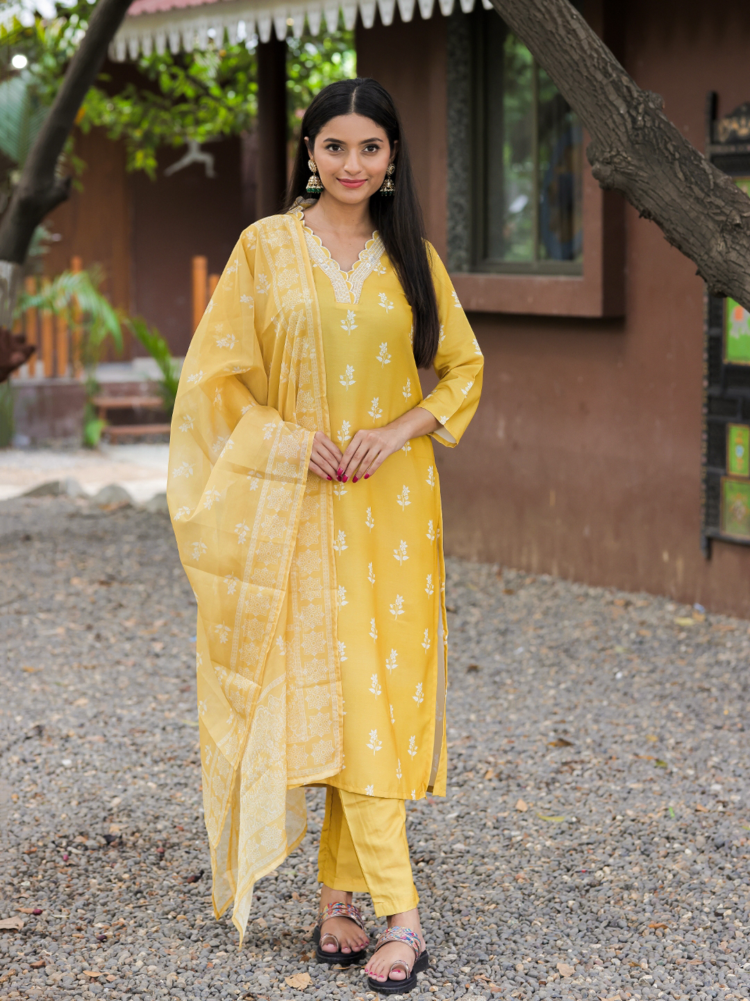 Party Wear Embroidered Worked Kurta With Pant And Duppata Set - Image 2
